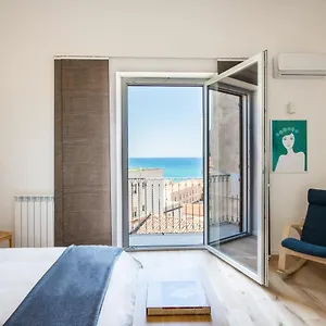 https://matteotti-16-suites-in-cefalu.sicilyhotelsitaly.net