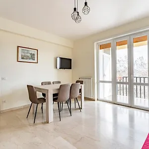 https://casa-vacanze-alessio.it-romehotels.com