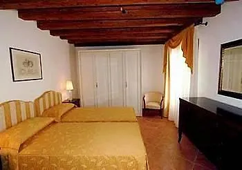 Residence Corte Grimani Venice Aparthotel